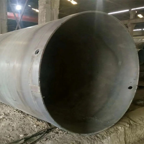 选择酒泉钢护筒的材质时，主要考虑哪些因素